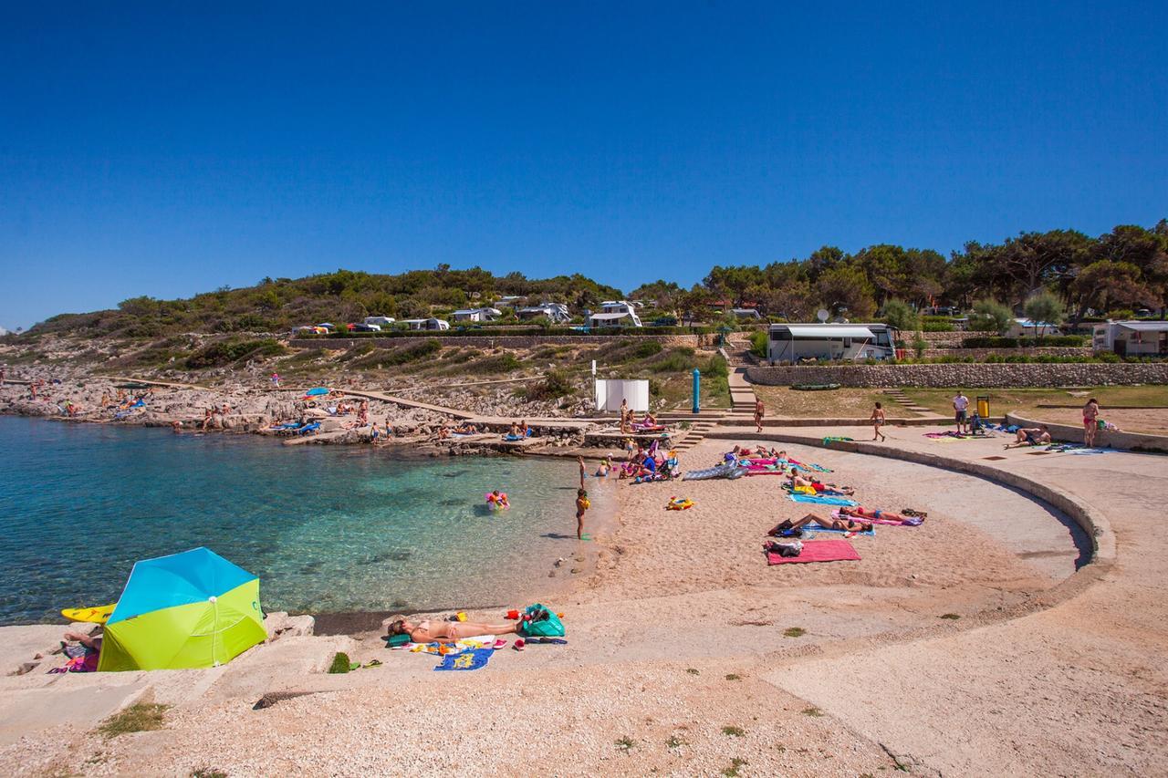 Victoria Mobilehome Camping Village Poljana Mali Losinj Exterior photo